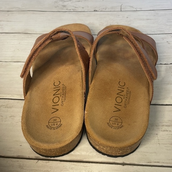 Vionic Pamplona Tan Leather Slide Sandal - Picture 4 of 12